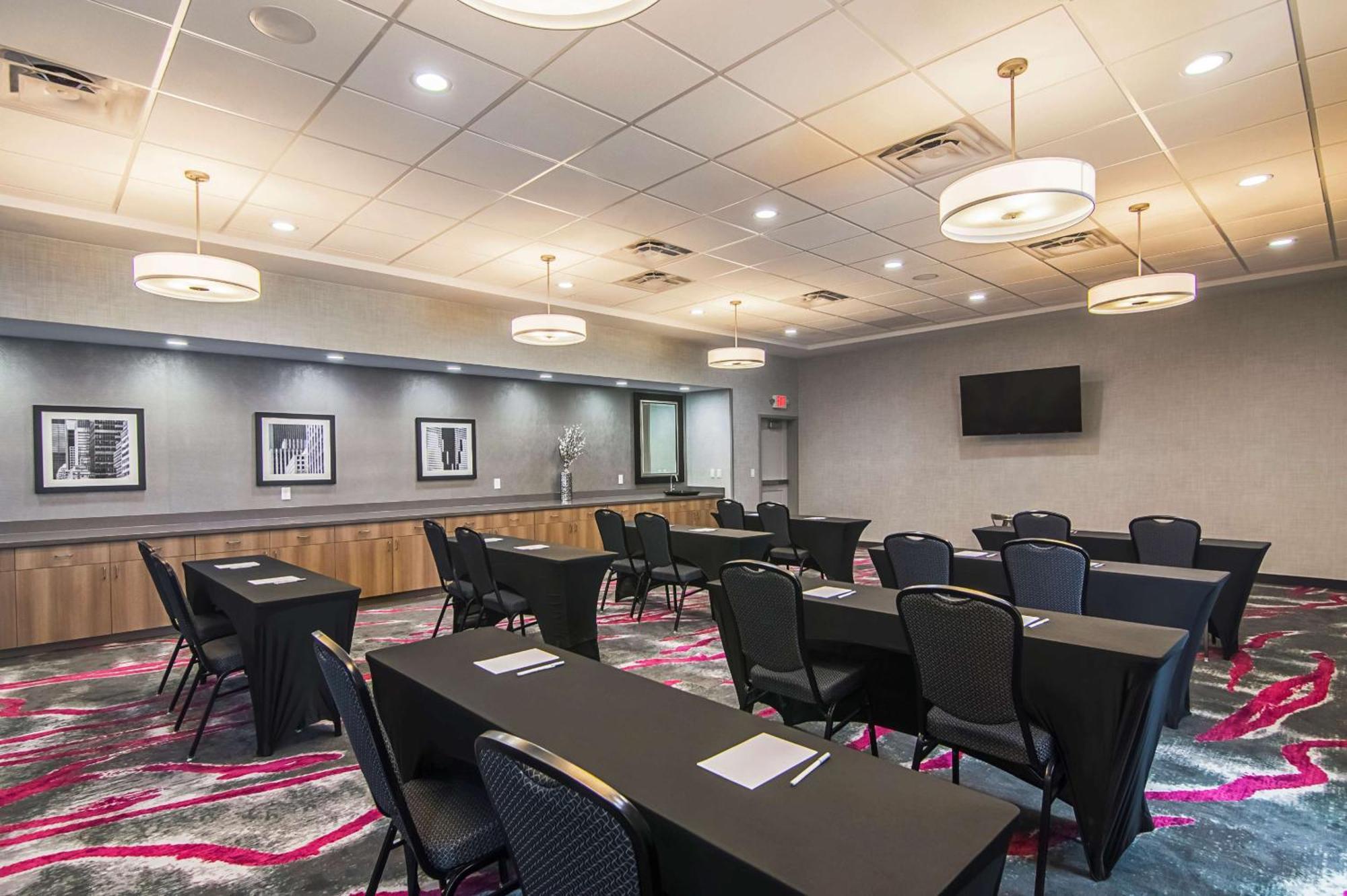 Hampton Inn & Suites-Dallas/Ричардсън Екстериор снимка