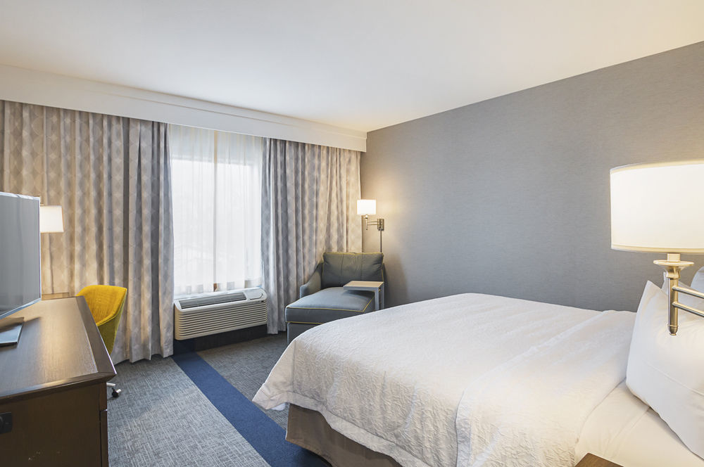 Hampton Inn & Suites-Dallas/Ричардсън Екстериор снимка